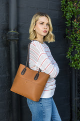 2 in 1 button detailed front pocket tote