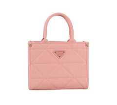 Triangle quilted tote bag